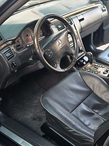 Транспорт: Mercedes-Benz E-Class: 2000 г., 4.3 л, Автомат, Бензин, Седан — 6