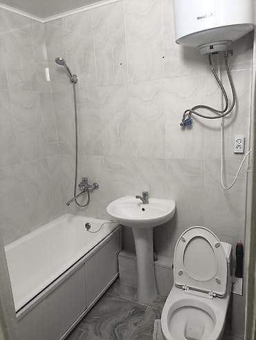 4 комнатный квартира: 3 комнаты, Собственник, С мебелью полностью — 2