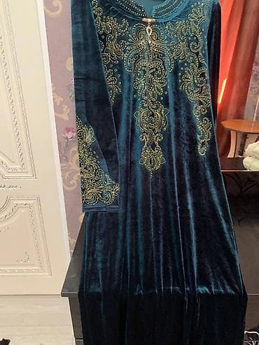 pull beer: Вечерние платья 3 шт . по 600 сомов за каждую . размеры первого 50 — 1