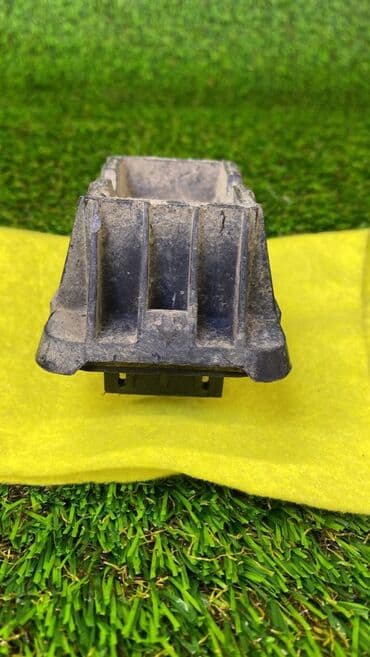 e71: Опора подъемной платформы (поддомкратник) BMW Список моделей, в — 1