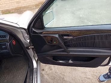 продаю мерс или меняю: Mercedes-Benz E-Class: 1999 г., 4.3 л, Автомат, Седан — 1