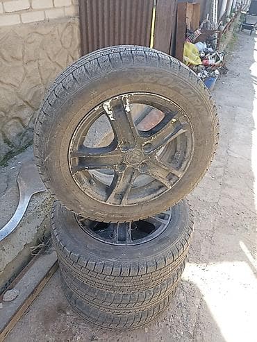 Колеса в сборе 175 / 65 / R 14, Зима, Б/у, Комплект, Легковые, Литые, отверстий - 4