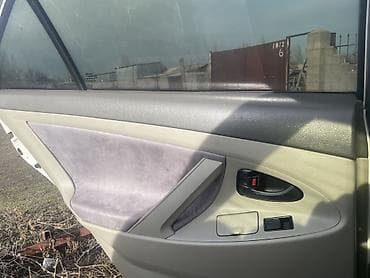 daewoo espero: Toyota Camry: 2007 г., Бензин — 2