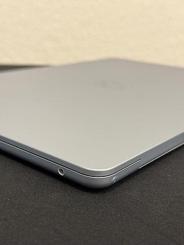 m1 macbook: Apple MacBook Air 2025, 13” * Процессор: Apple M4 (10-ядерный CPU) * — 5