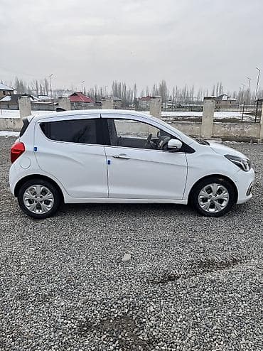 subaru forester 2 5: Chevrolet Spark: 2017 г., 0.1 л, Вариатор, Бензин, Хэтчбэк — 9