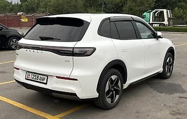 автомаи: Geely Galaxy E5: 2025 г., Автомат, Электромобиль, Кроссовер — 3