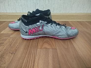 Бутсы: Футбольные сороконожки Nike Zoom Mercurial с носком-манжетой. - Тип — 3