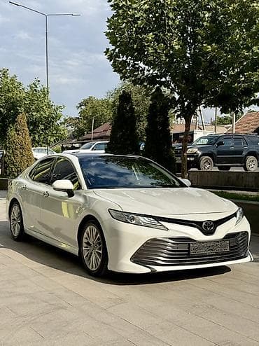 byd e5: Toyota Camry: 2018 г., 2.5 л, Автомат, Бензин, Седан — 3