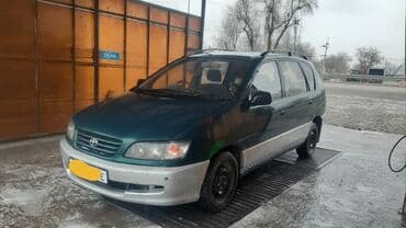 Toyota Ipsum: 1997 г., Автомат, Бензин, Минивэн — 6