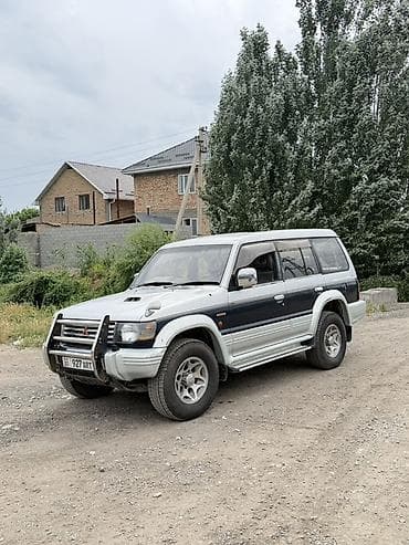 короткая база: Mitsubishi Pajero: 1993 г., 2.8 л, Автомат, Дизель, Внедорожник — 4