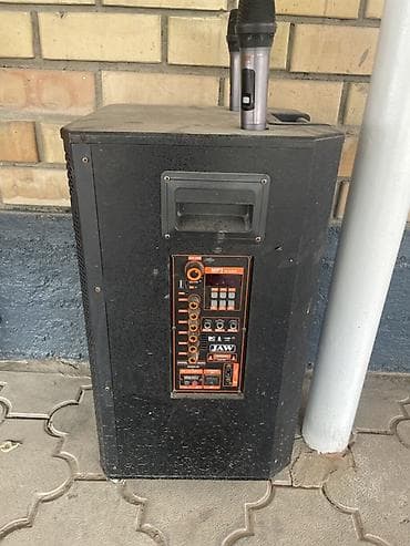 наушники для плеера: Портативная акустическая система JAW с MP3‑плеером и двумя микрофонами — 1