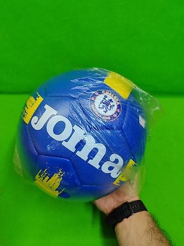 бутсы с носком: Футбольный мяч Joma в ассортименте⚽ Комплектация товара: 1 из 3 мячей — 2