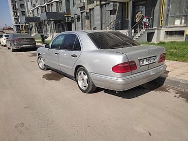 а 190: Mercedes-Benz E-Class: 1996 г., 2 л, Ручные, Бензин, Седан — 2