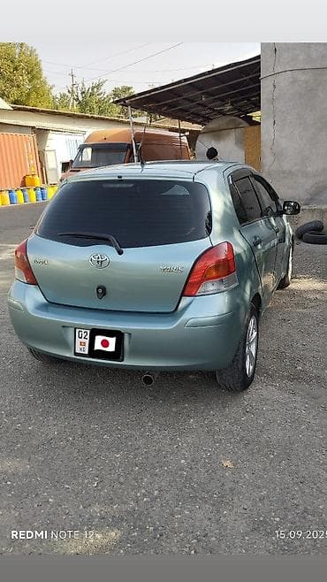 crv 2001: Toyota Yaris: 2009 г., 1.3 л, Автомат, Бензин, Хэтчбэк — 4