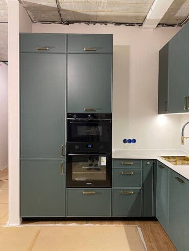 Эмерек: Буйрутма эмеректер, Конок бөлмөсү, Керебет, Комод, Идиштер сакталуучу шкаф — 2