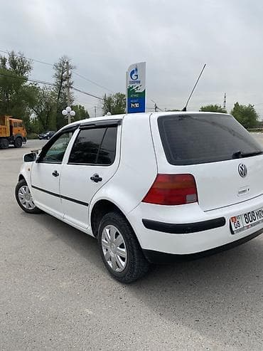 учёт россия: Volkswagen Golf: 1998 г., 1.6 л, Ручные, Бензин, Хэтчбэк — 4