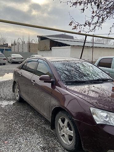 е34 540: Седан темно-бордового цвета (4-дверный), левый руль. Основные — 5