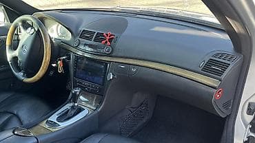 rolls royce silver ghost: Mercedes-Benz E-Class: 2004 г., 5 л, Автомат, Бензин, Седан — 7