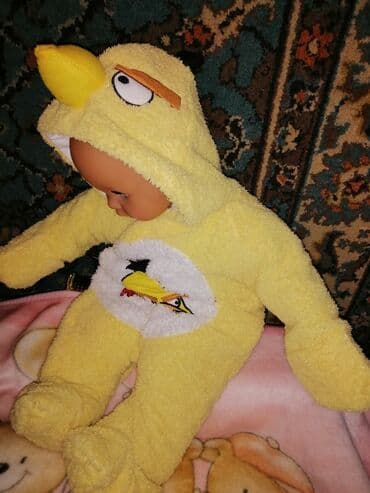 детский зимний комбез для новорождённых: Детские тёплые и на межсезонье комбезы б/у. Состояние хорошее. На — 17