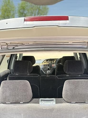 Honda Orthia: 2002 г., 2.3 л, Автомат, Бензин, Универсал — 9