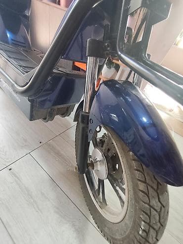 Электроскутер iBIKE (с дисплеем iBike) — городской электротранспорт с