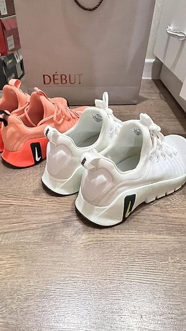 клипы: Кроссовки, 38, 38.5, Nike, Б/у — 2