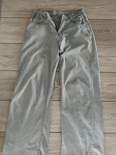 Личные вещи: Набор женской одежды (4 позиции) Все по 500 сомов 1) Юбка в клетку - — 6