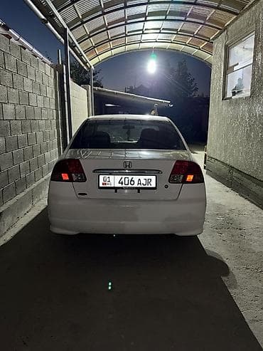 Унаа: Honda Civic: 2004 г., 1.5 л, Автомат, Бензин, Седан — 4