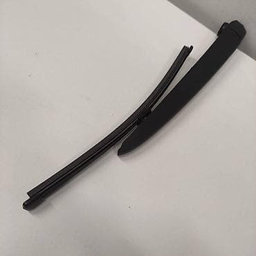 audi e tron: Задний дворник Mercedes Задний дворник Mercedes-Benz GLC I X253 — 1