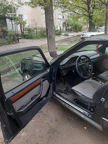 сиденя мерс 124: Mercedes-Benz W124: 1994 г., 2.8 л, Механика, Бензин, Седан — 9