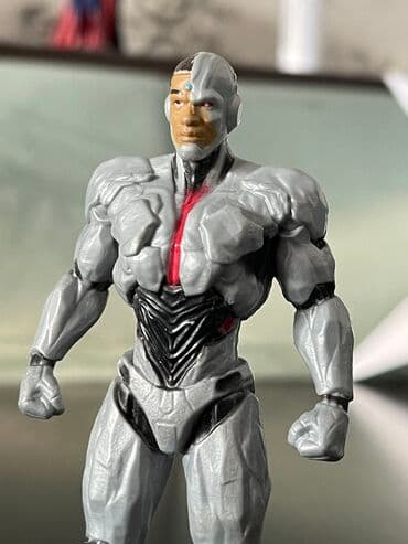 «Лига справедливости» Фигурка-игрушка Киборг at lalafo.kg «Лига справедливости» Фигурка-игрушка Киборг