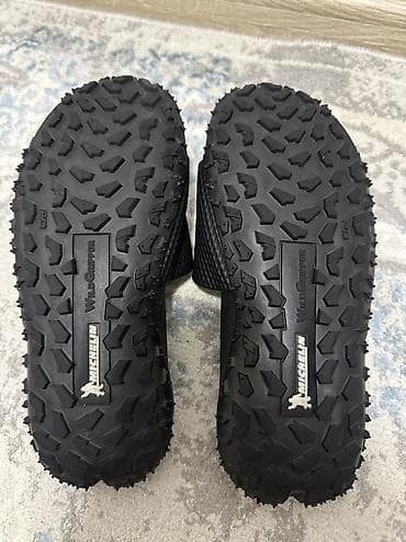 обувь подростков: Мужские сандалии, 39, 39.5, 40, Under Armour, Новый, цвет - Черный — 2