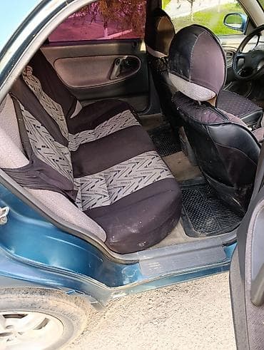 аксессуары на ваз: Mazda 626: 1992 г., 1.8 л, Ручные, Бензин, Седан — 6