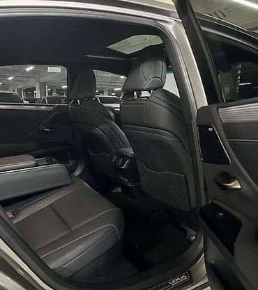 gs lexus: Lexus ES: 2022 г., 2.5 л, Вариатор, Гибрид — 9