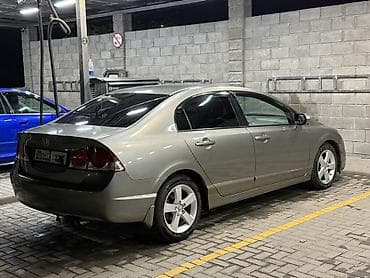 jeep compas: Honda Civic: 2008 г., 1.8 л, Автомат, Газ, Седан — 4