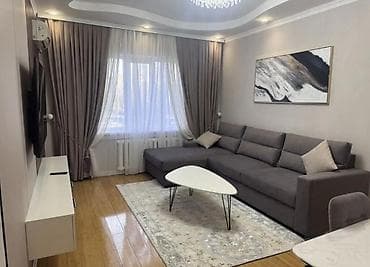 81: 3 комнаты, Золотой квадрат Агентство недвижимости, Без подселения, от 6 месяцев, от 1 года, С мебелью — 2