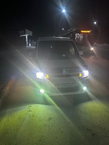 Honda Stepwgn: 2004 г., 2 л, Автомат, Бензин, Минивэн — 4