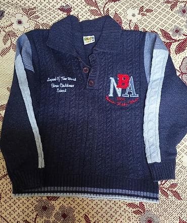 Продаю б/у детскую кофточку состояние новой, возраст 3-4 года. Цена