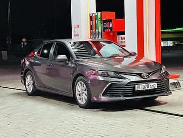 w124 2 3: Toyota Camry: 2018 г., Автомат, Бензин, Седан — 1