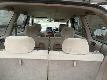 sprinter 516 2011: Toyota Ipsum: 2002 г., Минивэн — 5
