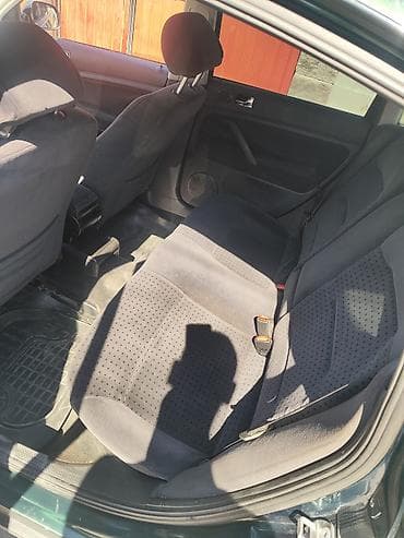 Volkswagen Passat: 1998 г., 1.6 л, Механика, Бензин, Седан — 10