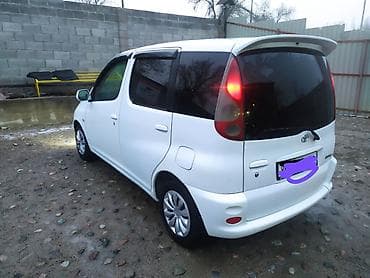 step wgn: Toyota Funcargo: 2002 г., 1.5 л, Автомат, Бензин, Минивэн — 6