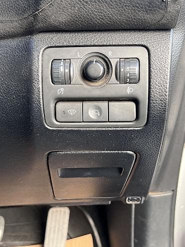 машино: Subaru Legacy: 2004 г., 2 л, Автомат, Бензин, Универсал — 10