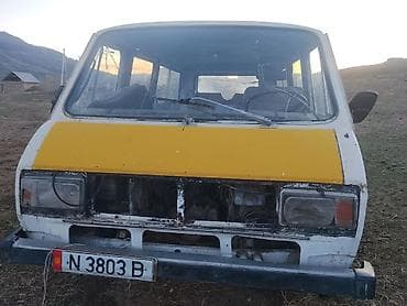 super cub: RAF 2203: 1986 г., 2.5 л, Ручные, Бензин, Фургон — 1