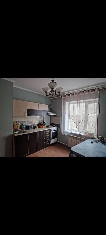 карабалта дача: Продается в мкр. Учкун. Участок 4 сотки. Дом кирпичный, мансардного — 7