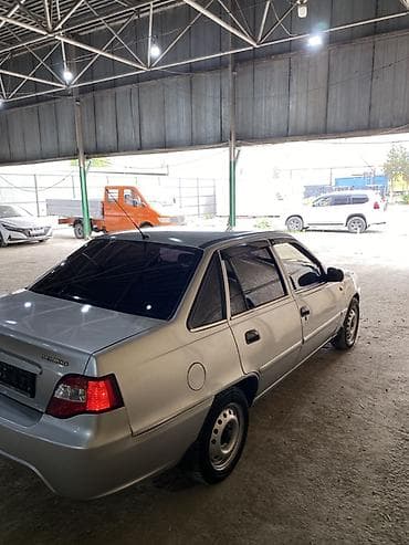 bmv x7: Daewoo Nexia: 2008 г., 1.5 л, Ручные, Бензин, Седан — 3