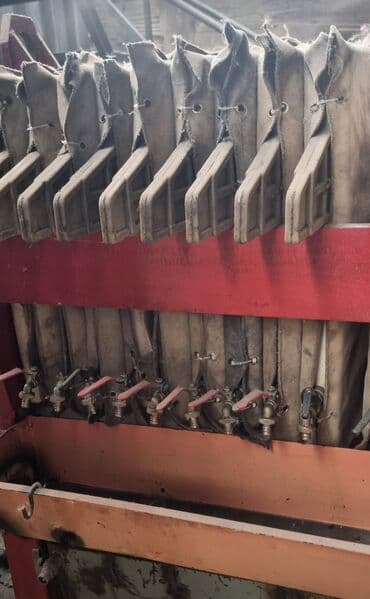 купить оборудование для производства туалетной бумаги: Продаётся термо туннель, упаковочный аппарат. Ширина рабочая 40см — 9