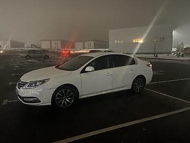 renault logan: Renault : 2018 г., 2 л, Автомат, Газ — 3