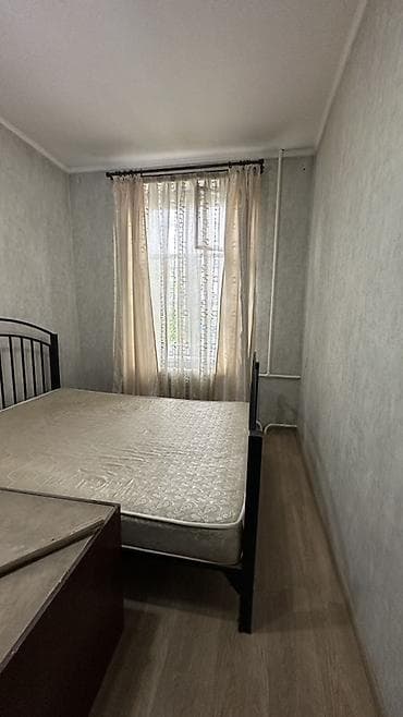 сталинки: 2 комнаты, 69 м², Сталинка, 2 этаж, Косметический ремонт — 2