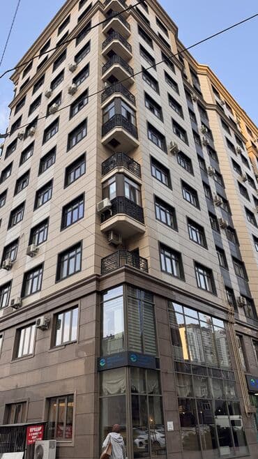 продаю борачный дом: 2 комнаты, 72 м², Элитка, 8 этаж, Косметический ремонт — 1